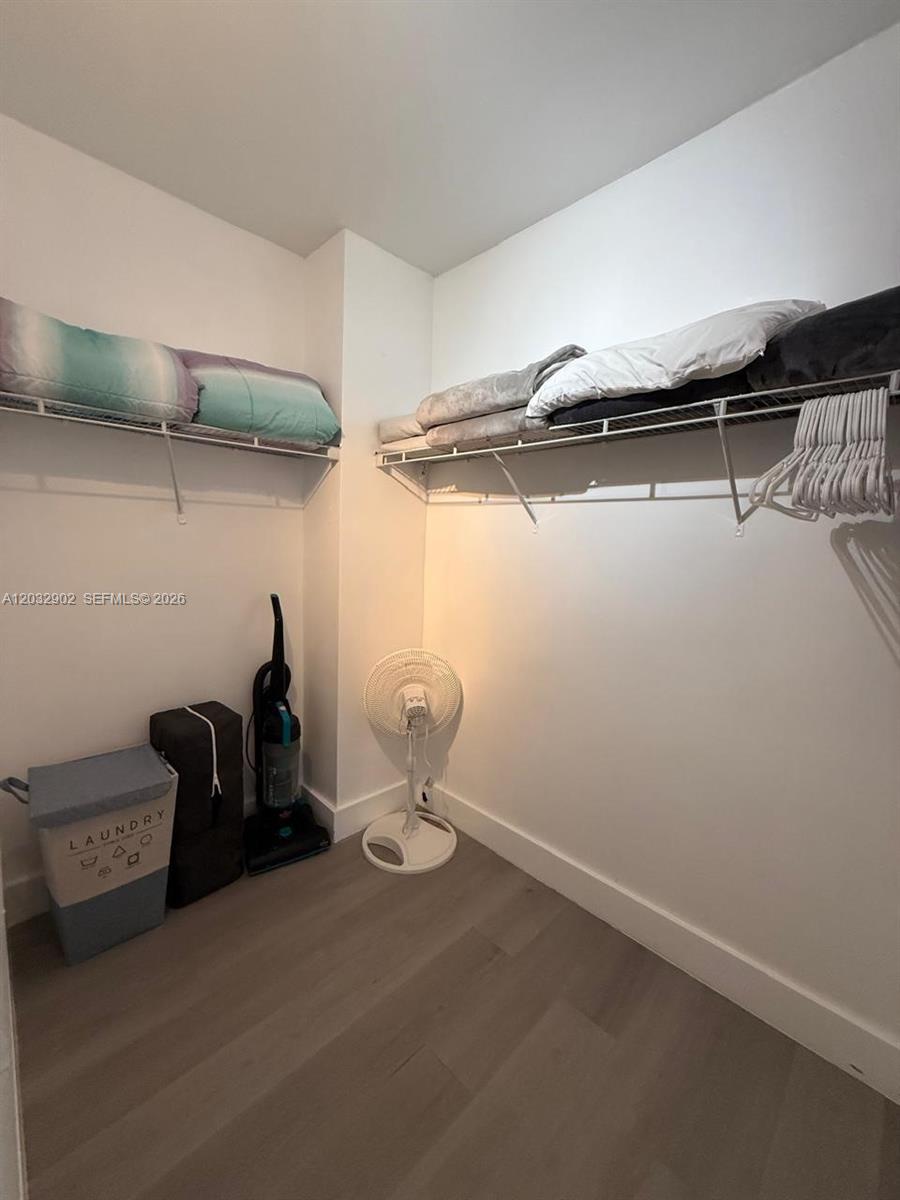 Photo of 19370 Collins Ave #423, Sunny Isles Beach, Florida, 33160 -