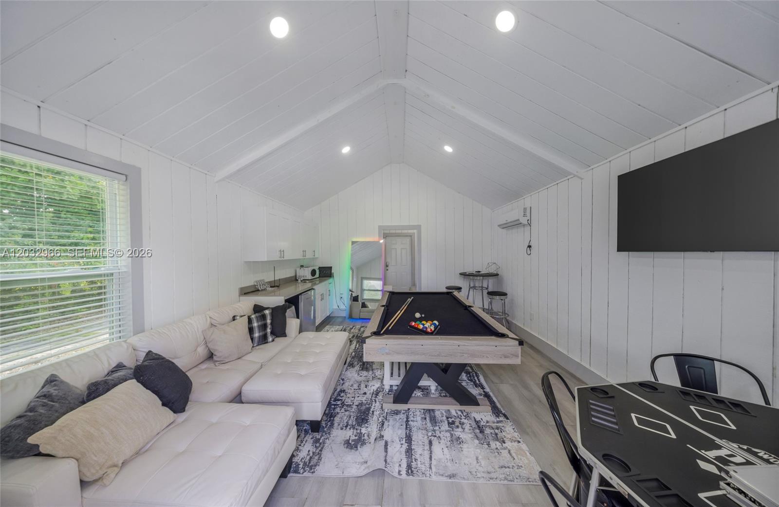   /   sq. ft. $ 2026-06-08 0 Photo