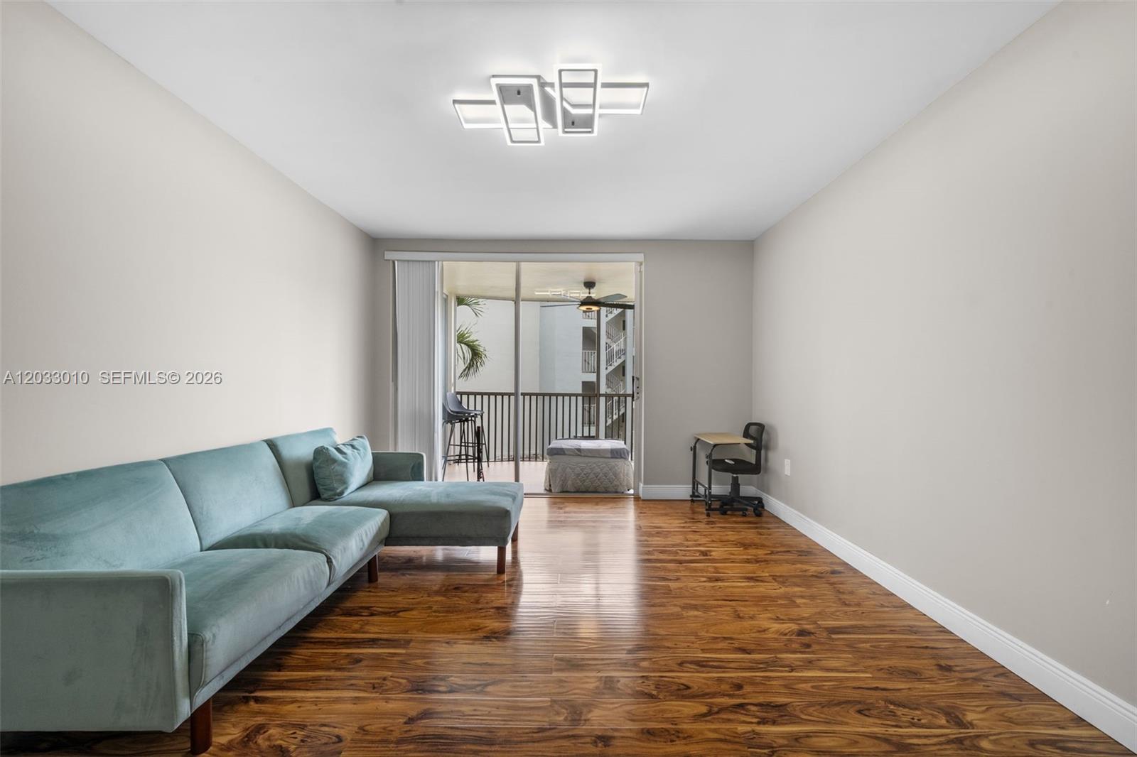 See details 302-1 2 / 2 1674 sq. ft. $ 2026-06-08 0 Photo