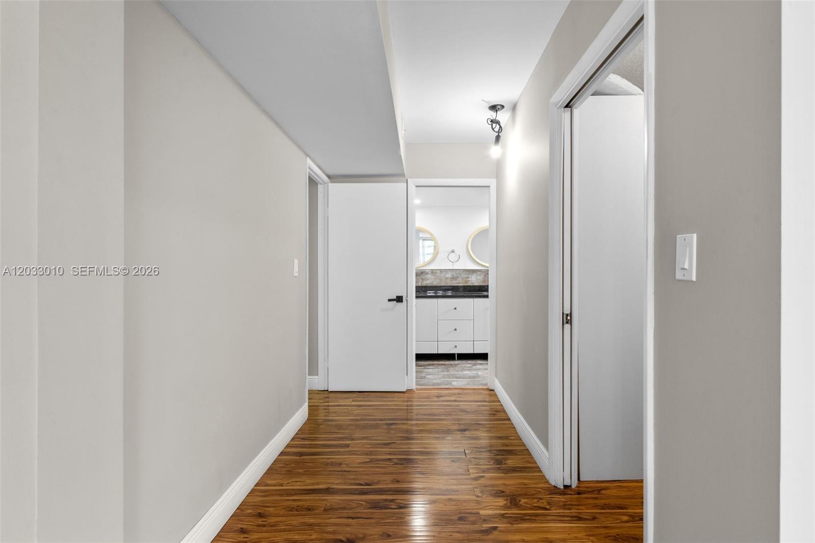See details 302-1 2 / 2 1674 sq. ft. $ 2026-06-08 0 Photo