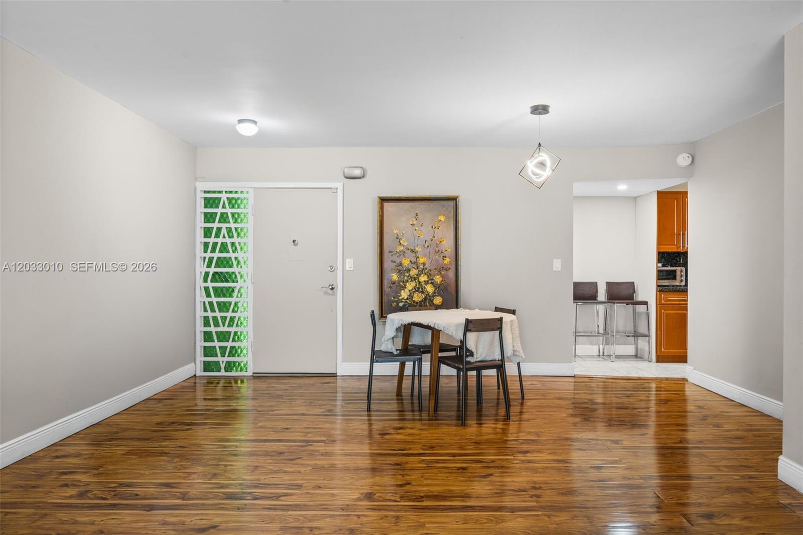 See details 302-1 2 / 2 1674 sq. ft. $ 2026-06-08 0 Photo