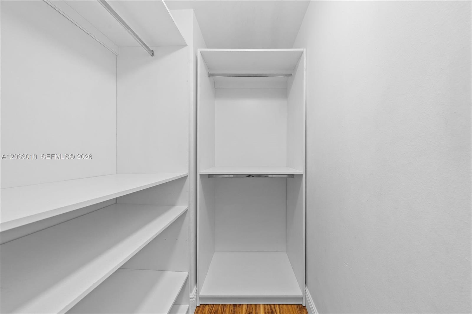 See details 302-1 2 / 2 1674 sq. ft. $ 2026-06-08 0 Photo