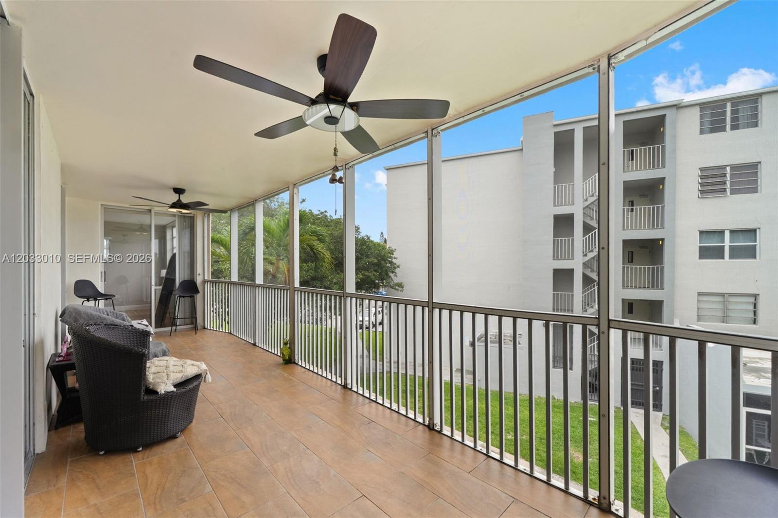 See details 302-1 2 / 2 1674 sq. ft. $ 2026-06-08 0 Photo