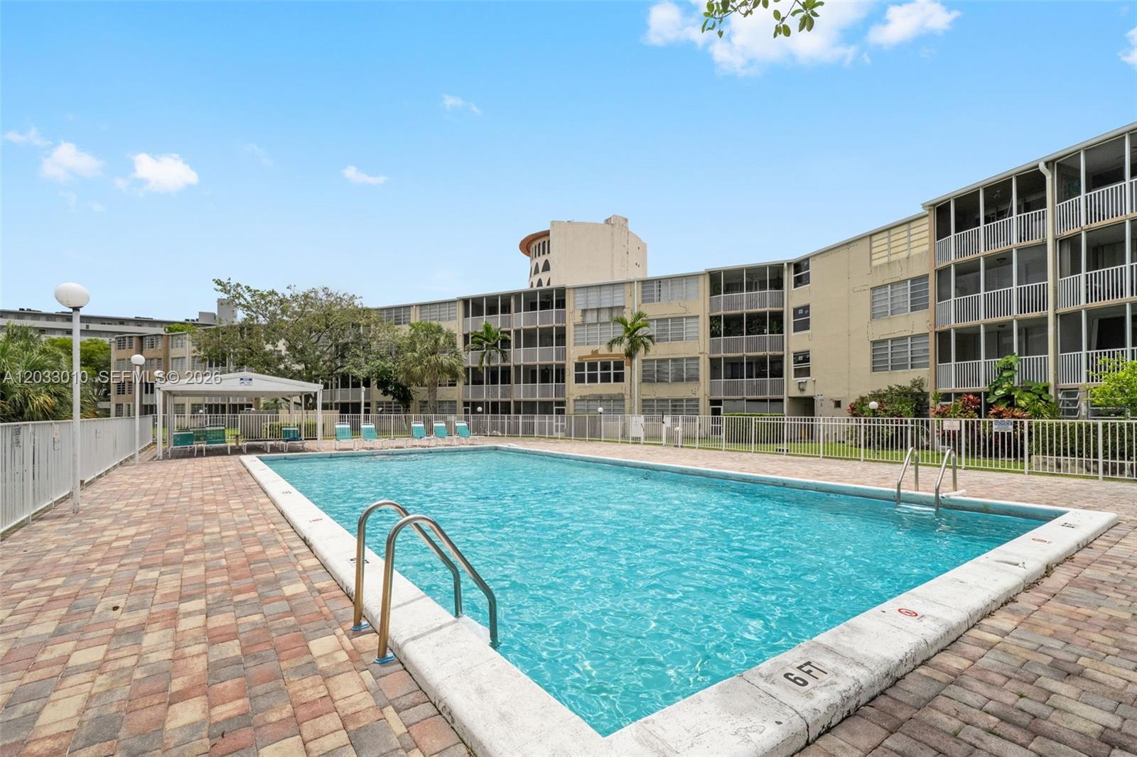 See details 302-1 2 / 2 1674 sq. ft. $ 2026-06-08 0 Photo