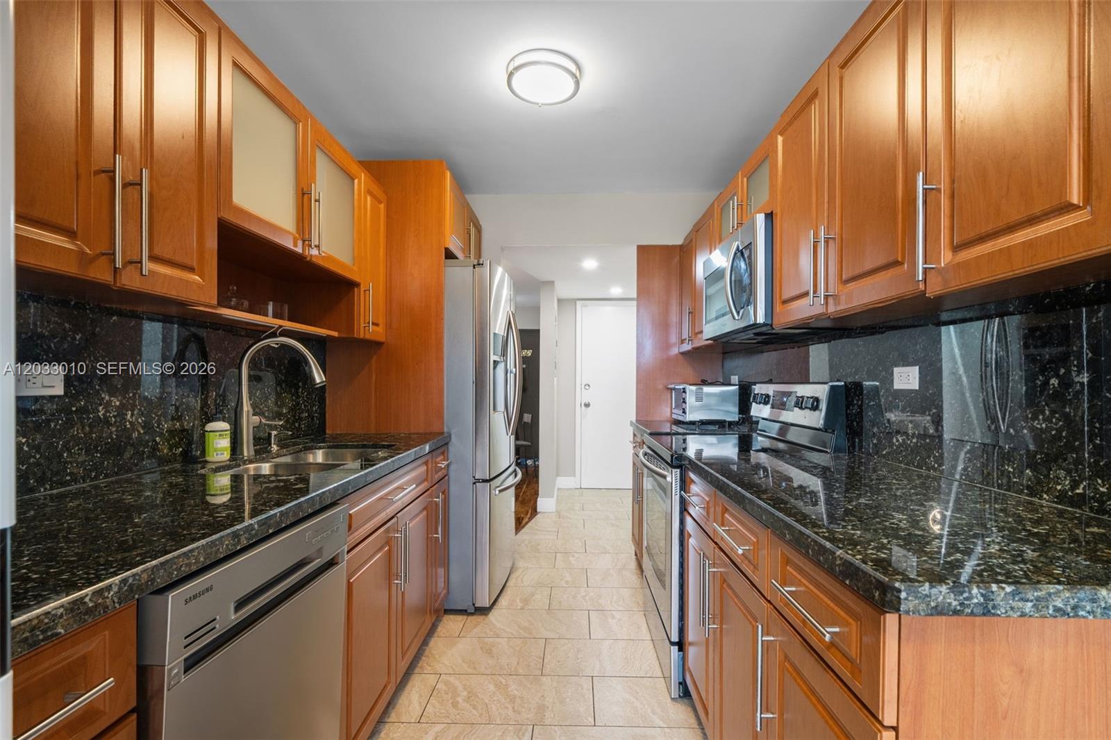 See details 302-1 2 / 2 1674 sq. ft. $ 2026-06-08 0 Photo