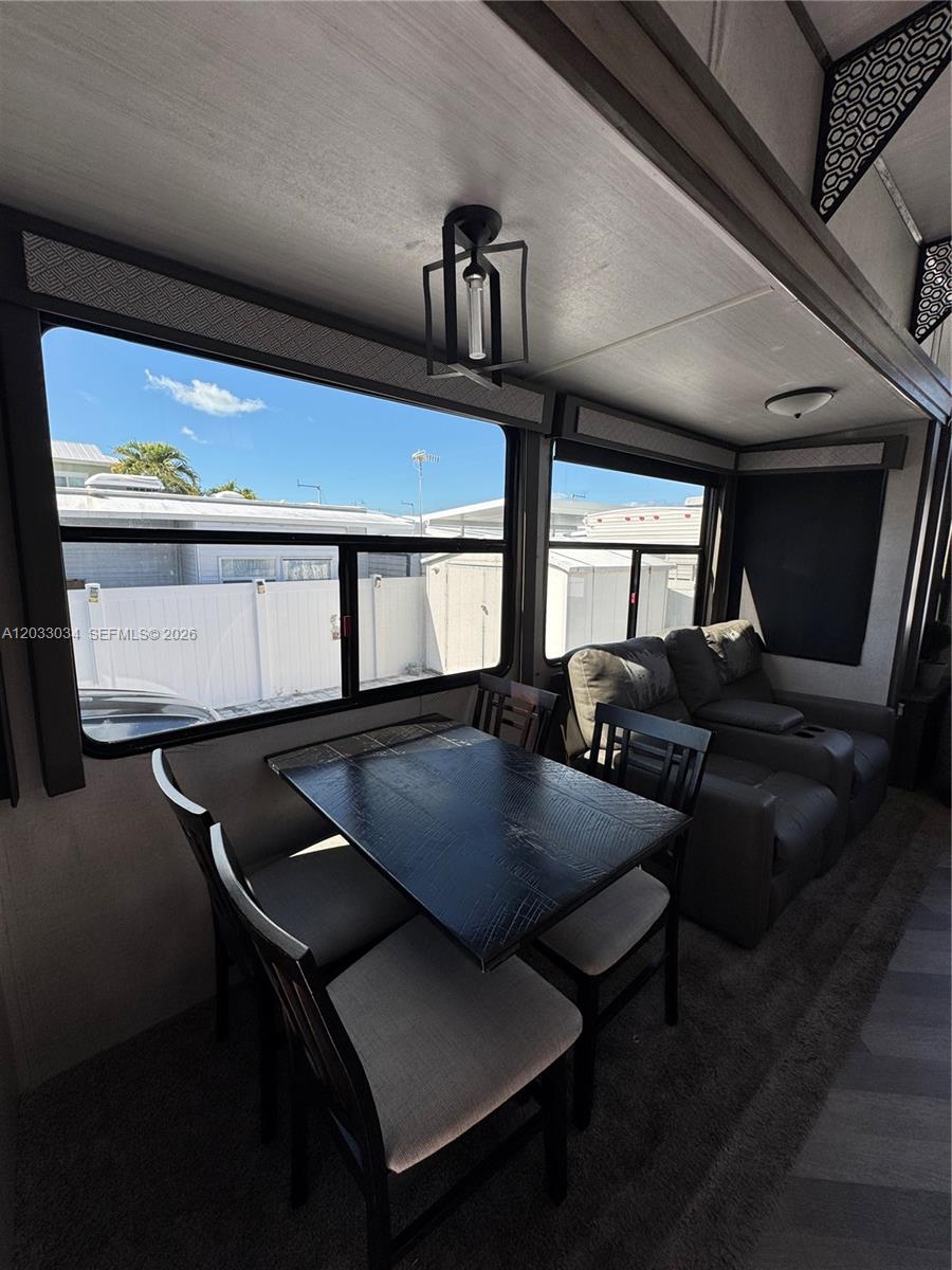 Ver detalles / sq. ft. $ 2026-06-08 0 foto