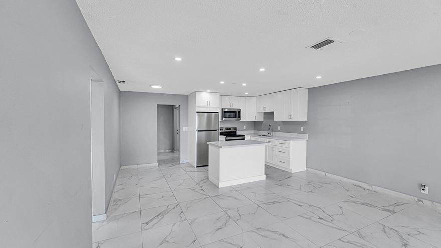   / 0 2218 sq. ft. $ 2026-06-08 0 foto