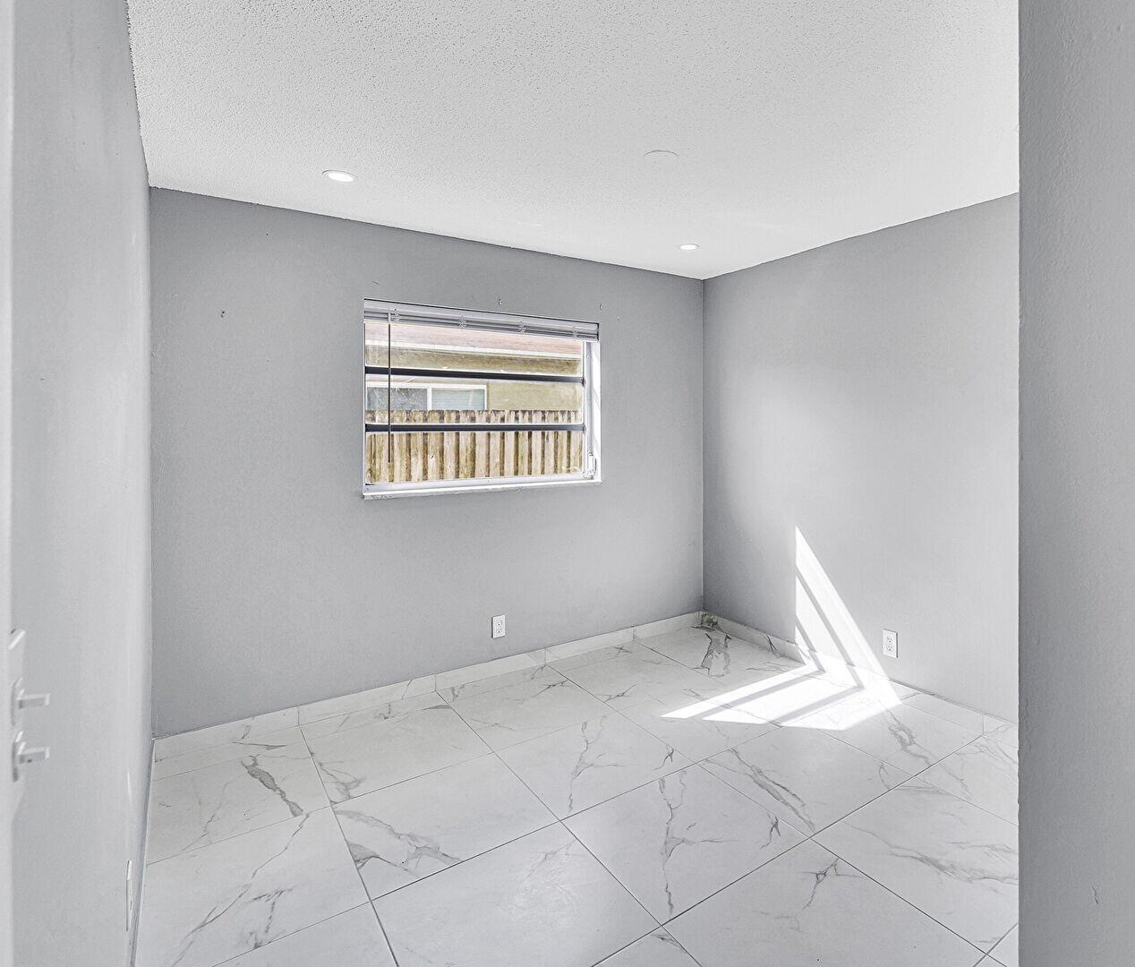   / 0 2218 sq. ft. $ 2026-06-08 0 foto