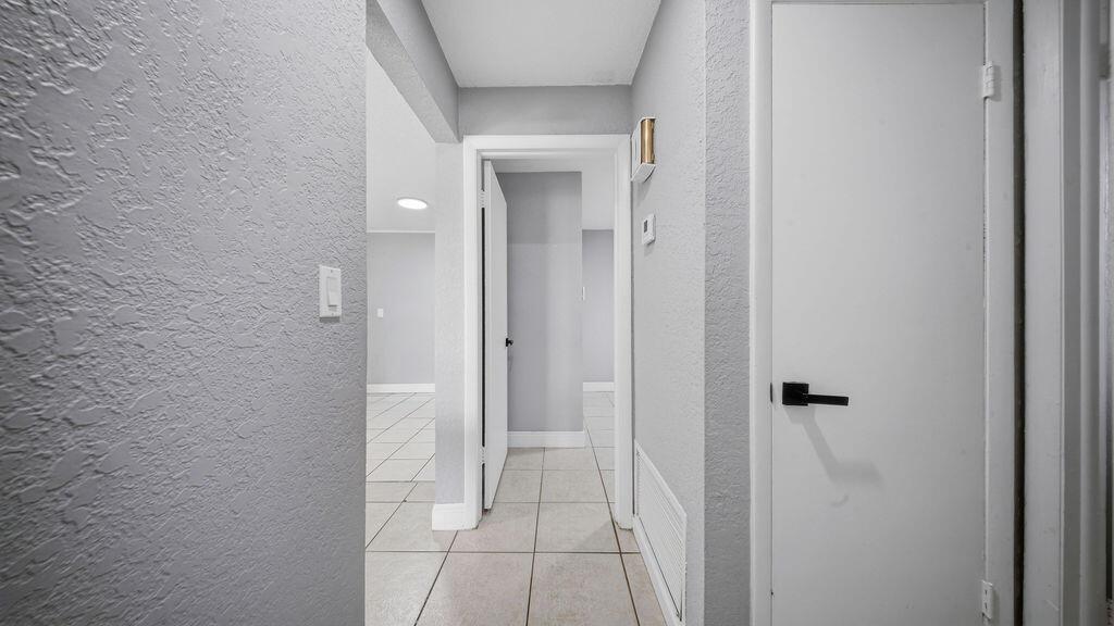   / 0 2218 sq. ft. $ 2026-06-08 0 foto