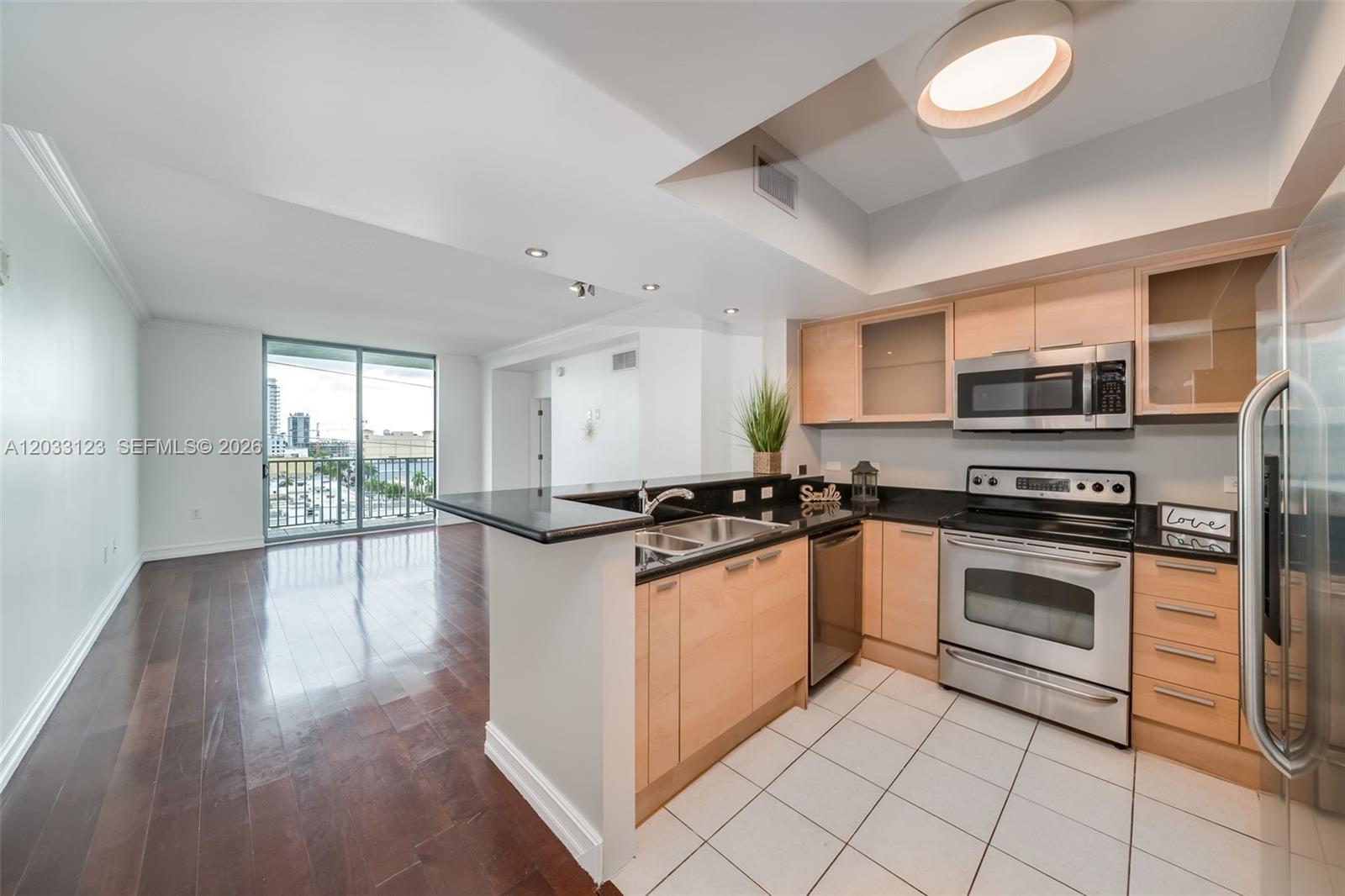 Photo of 140 Dixie Hwy #717, Hollywood, Florida, 33020 -