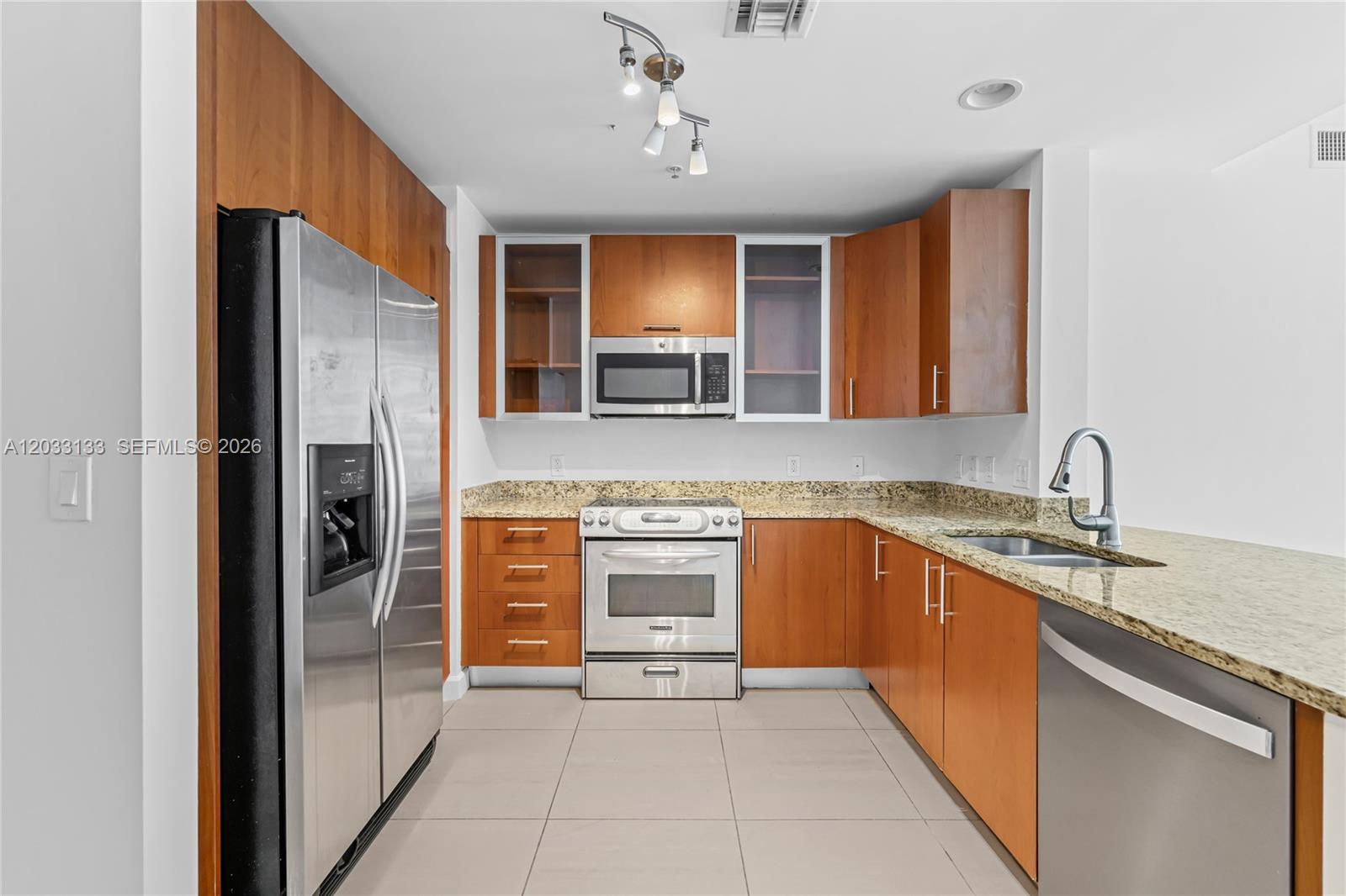 Photo of 1945 Ocean Dr  #704, Hallandale Beach, Florida, 33009 - 