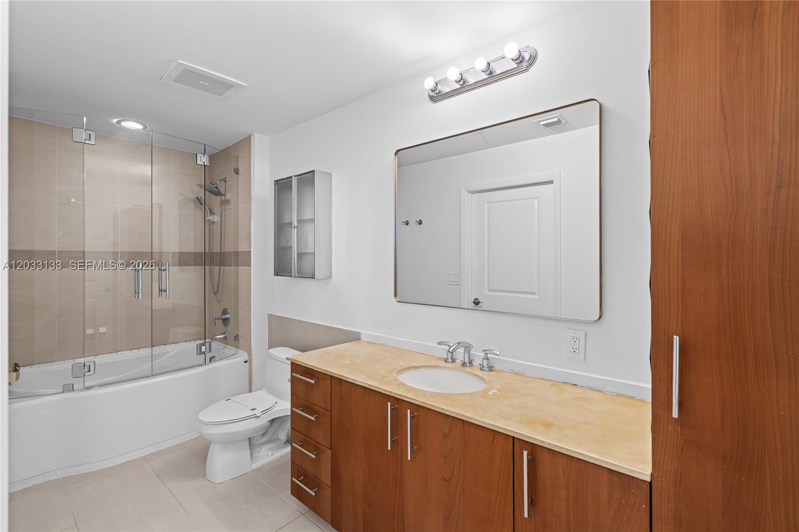 Photo of 1945 Ocean Dr  #704, Hallandale Beach, Florida, 33009 - 
