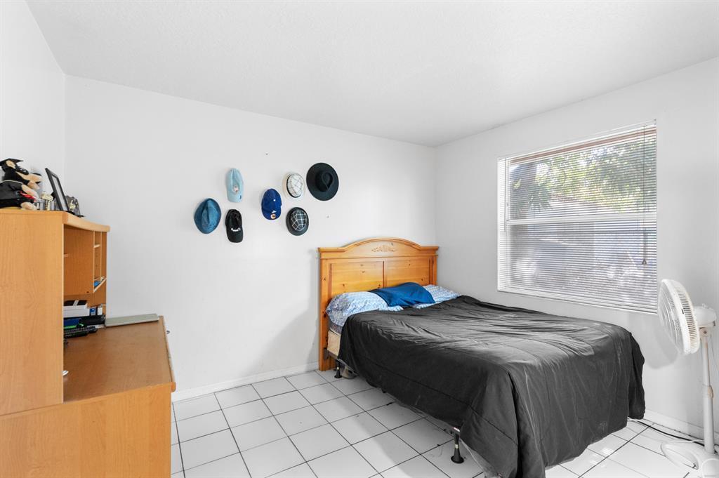   / 0 2412 sq. ft. $ 2026-06-21 0 foto