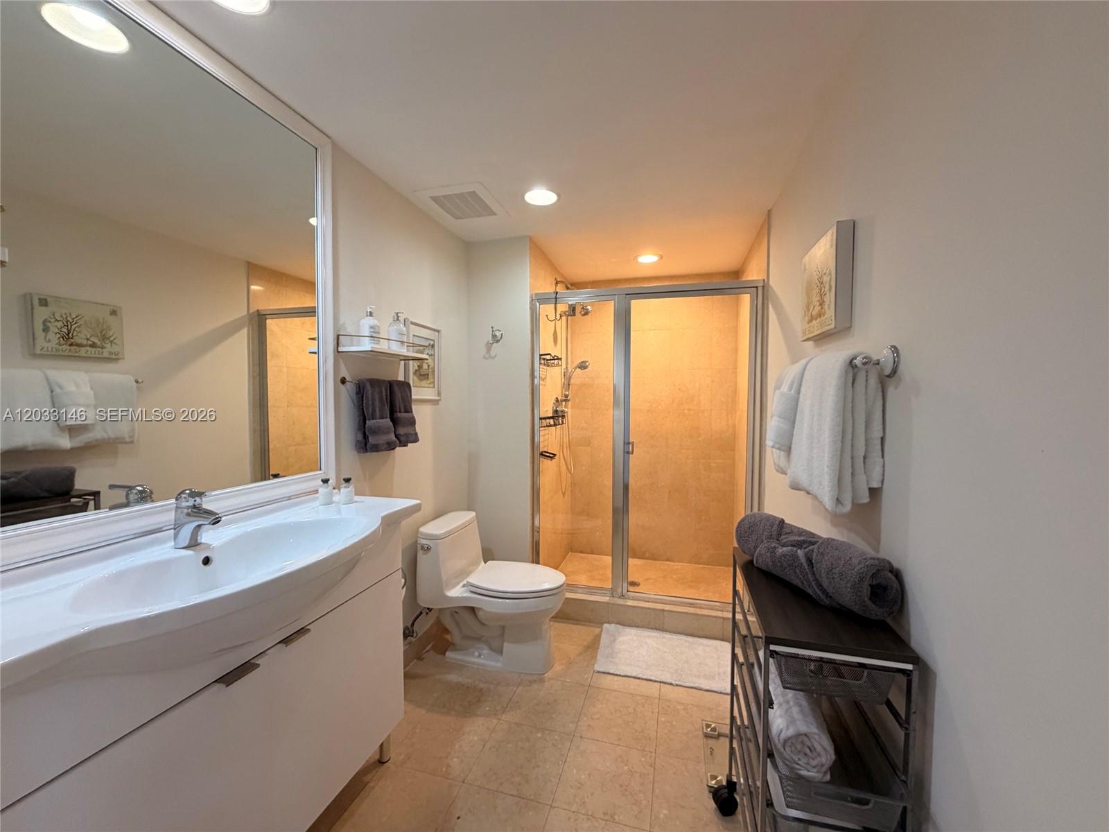 2412 1 / 1 844 sq. ft. $ 2026-06-08 0 Photo