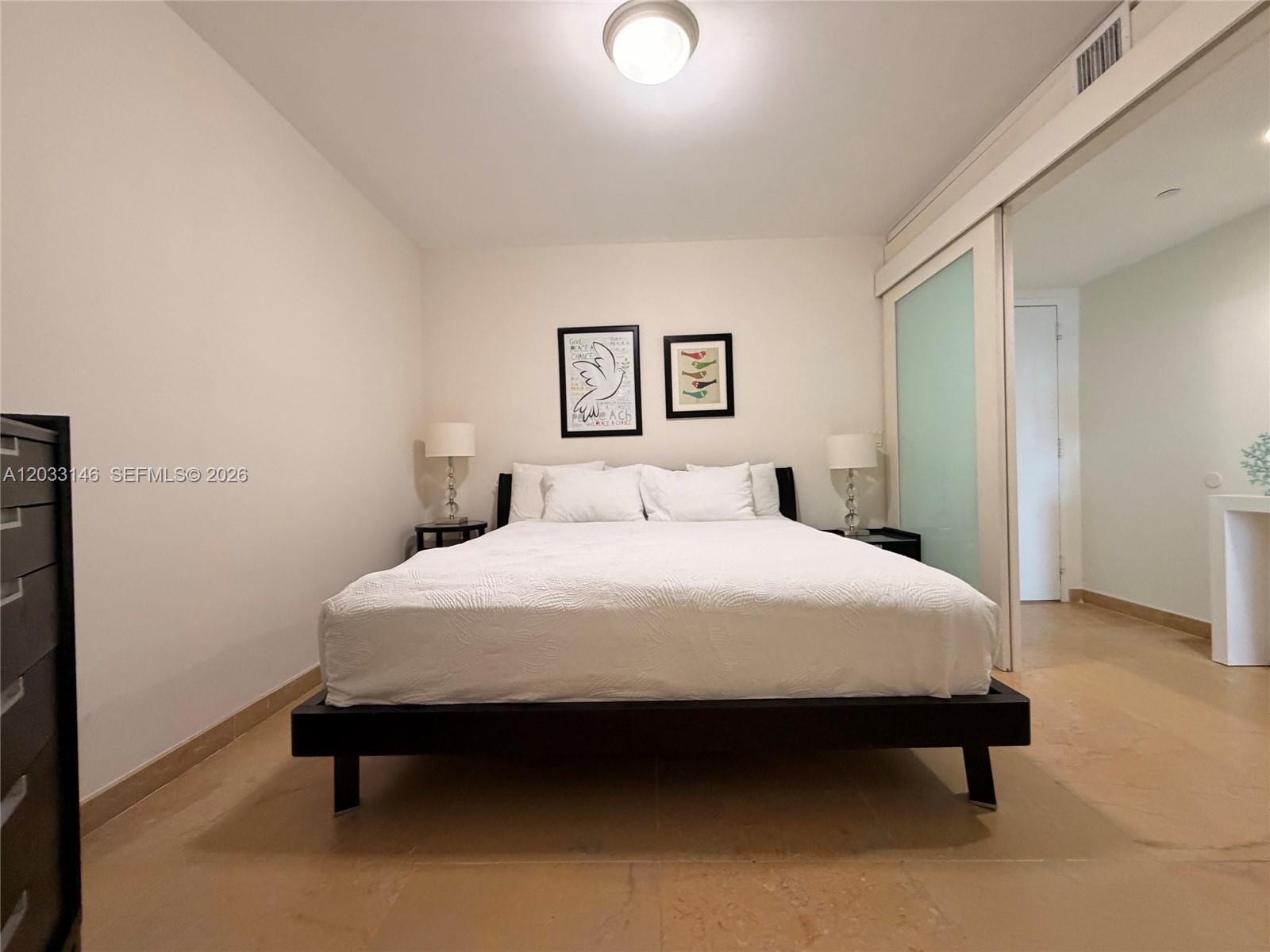2412 1 / 1 844 sq. ft. $ 2026-06-08 0 Photo