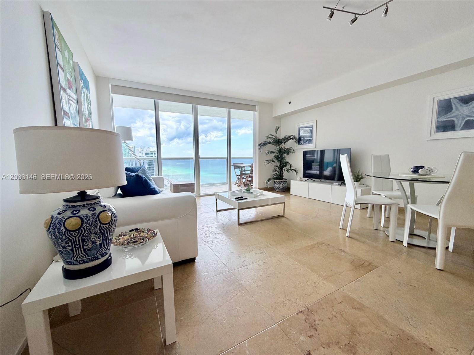 2412 1 / 1 844 sq. ft. $ 2026-06-08 0 Photo