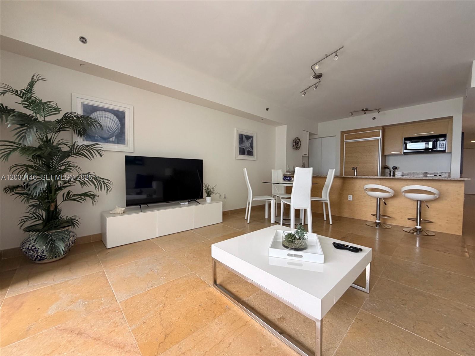 2412 1 / 1 844 sq. ft. $ 2026-06-08 0 Photo