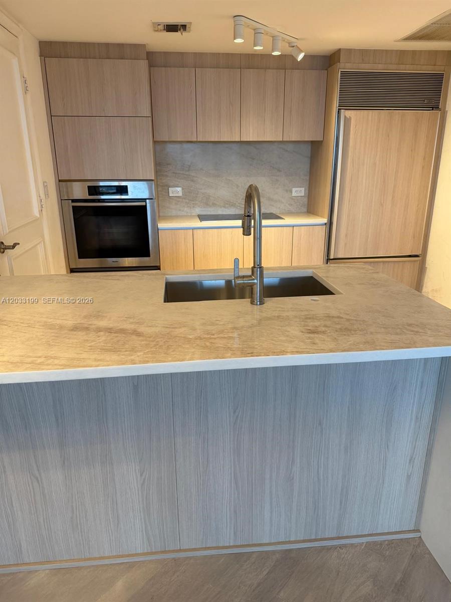 Photo of 17201 Collins Ave #2209, Sunny Isles Beach, Florida, 33160 -