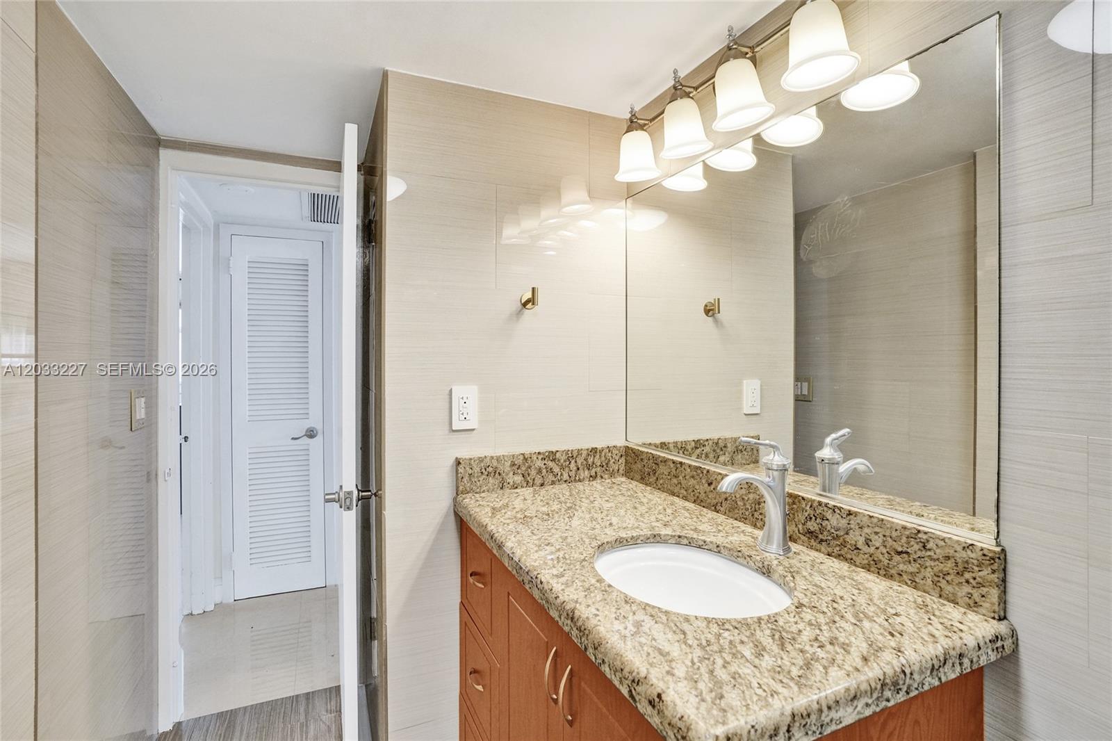Photo of 2030 Ocean Dr #821, Hallandale Beach, Florida, 33009 -