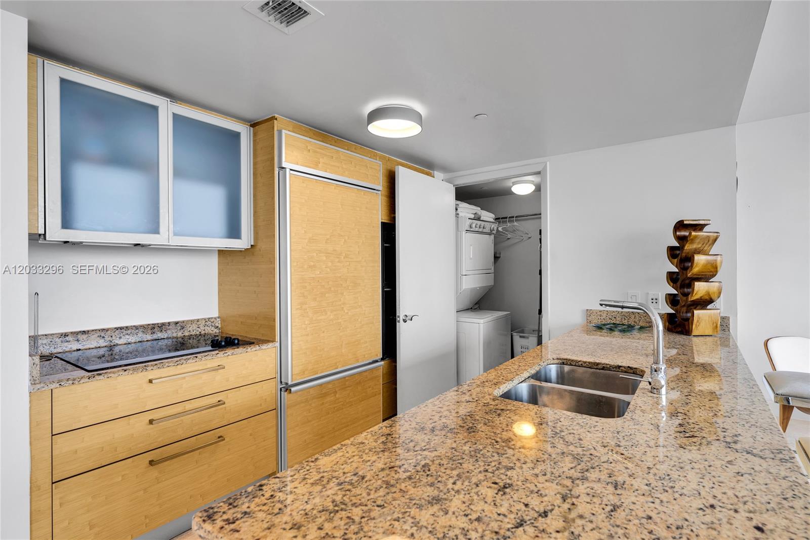 4807 1 / 1 871 sq. ft. $ 2026-06-08 0 Photo