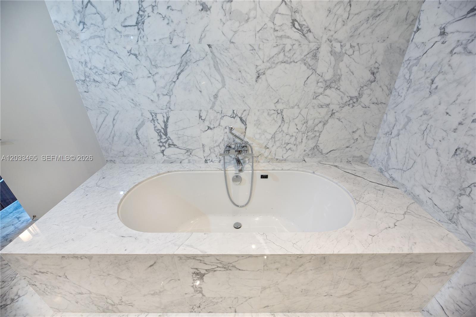 1403 2 / 3 1447 sq. ft. $ 2026-06-08 0 Photo