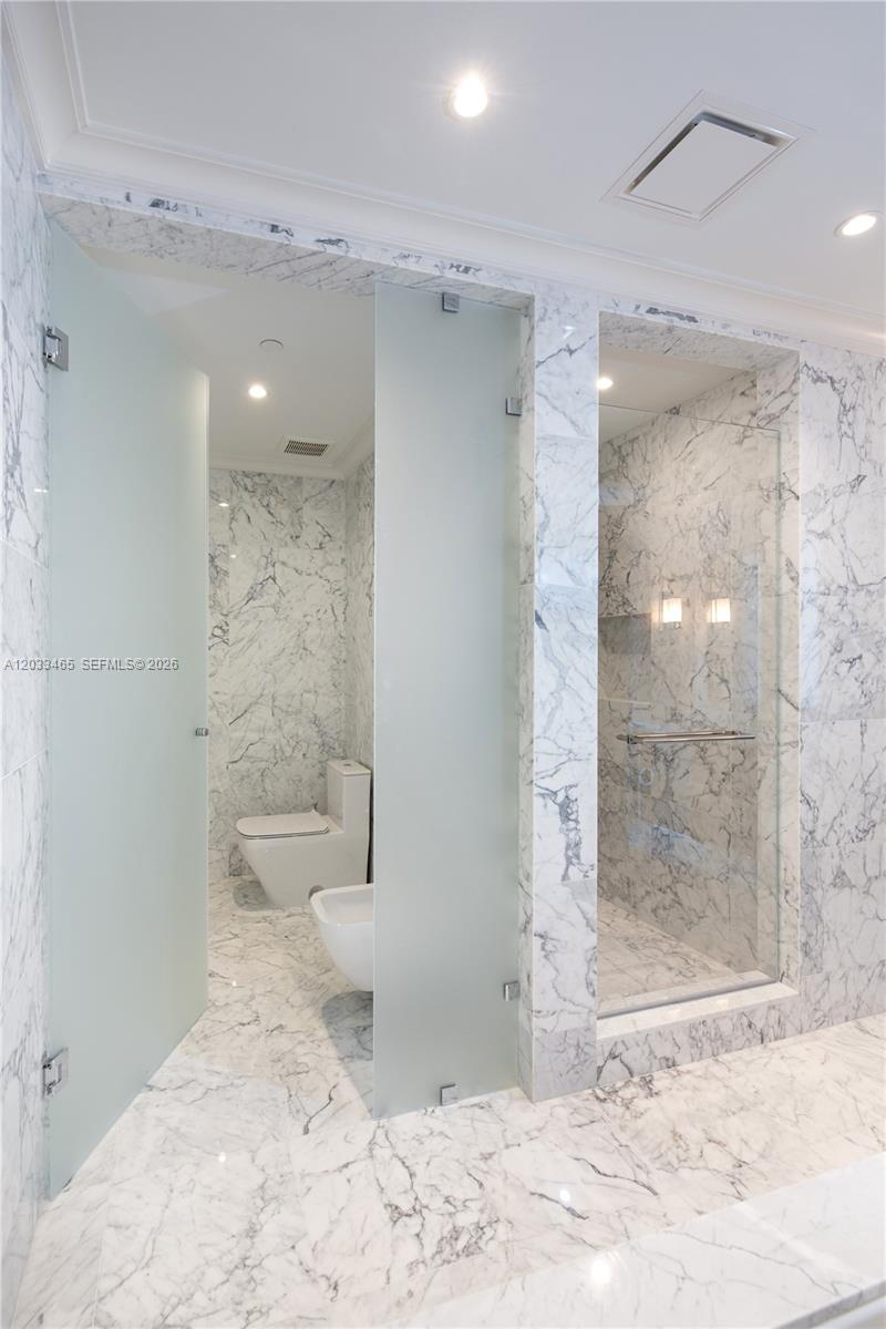 1403 2 / 3 1447 sq. ft. $ 2026-06-08 0 Photo