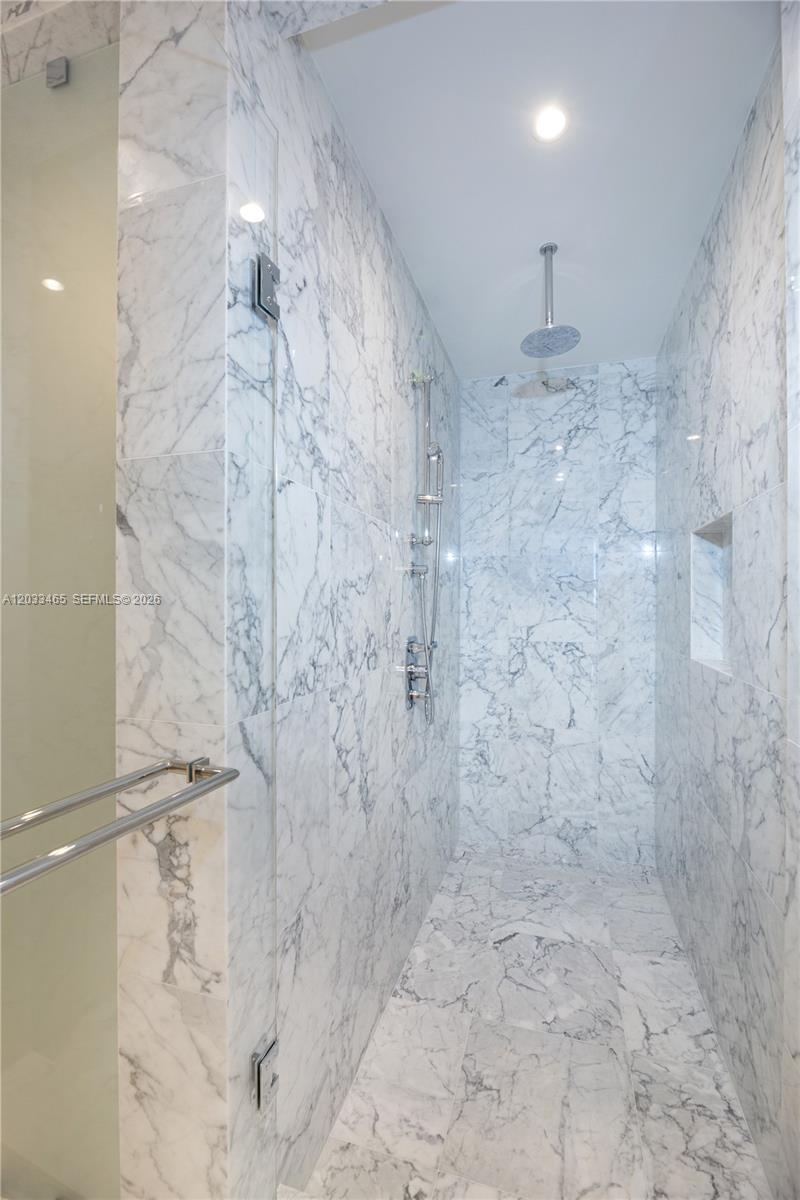 1403 2 / 3 1447 sq. ft. $ 2026-06-08 0 Photo
