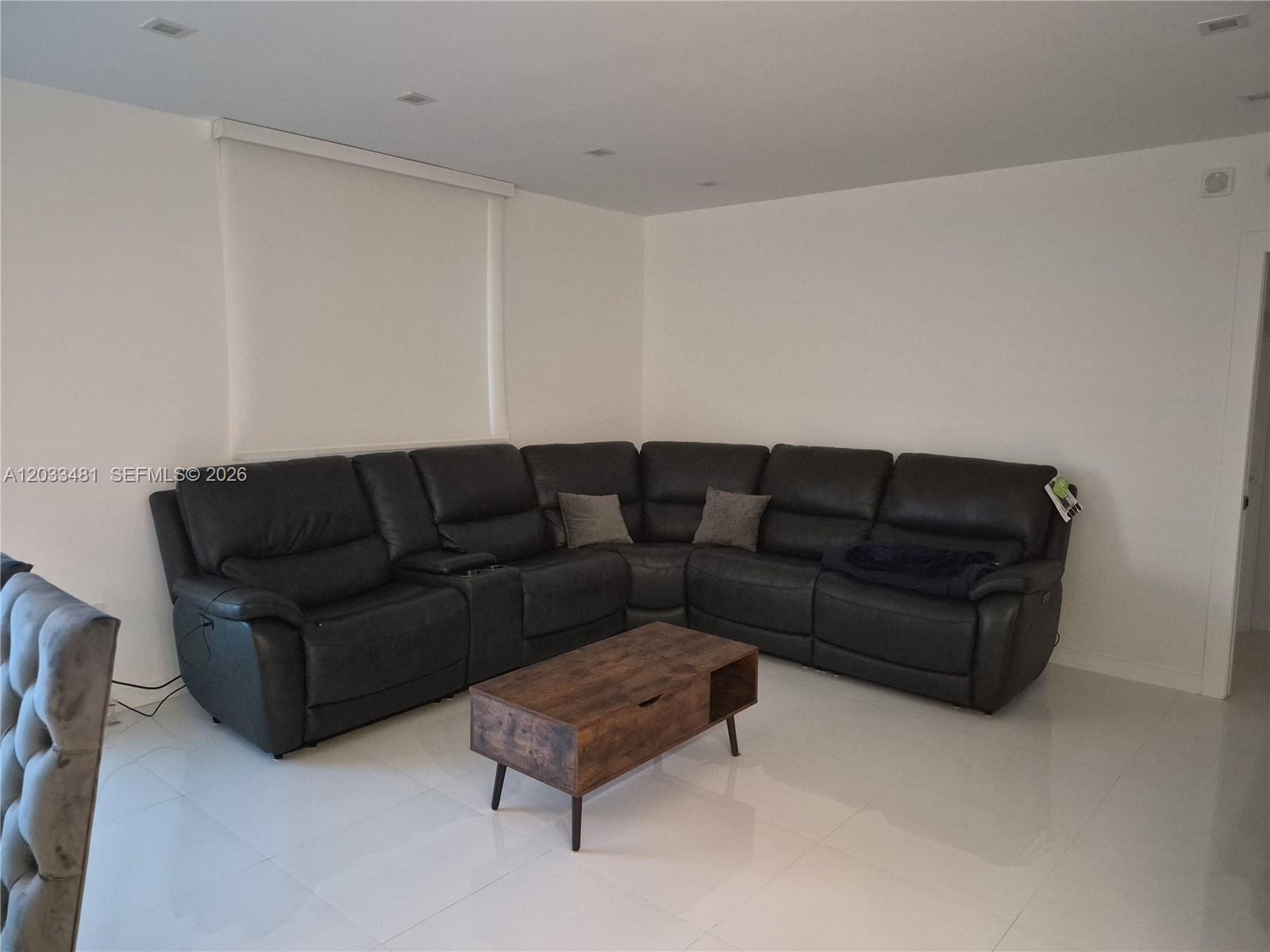 Photo of 18800 29th Ave #718, Aventura, Florida, 33180 -