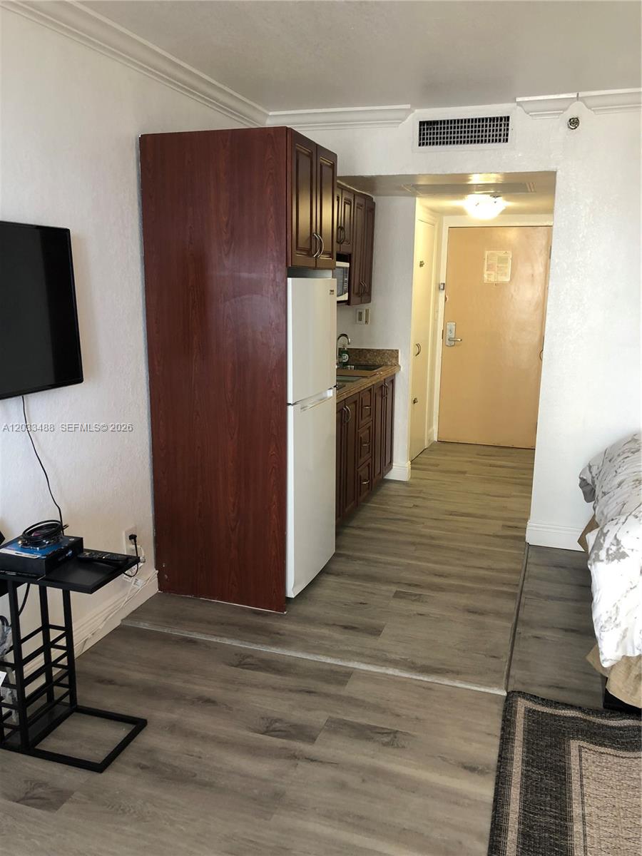 Photo of 19201 Collins Ave #806, Sunny Isles Beach, Florida, 33160 -