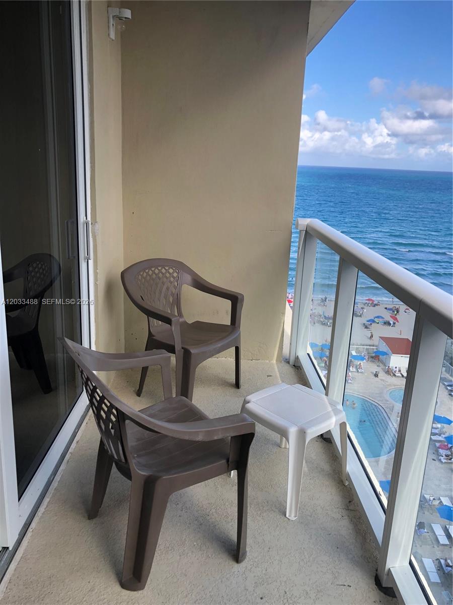 Photo of 19201 Collins Ave #806, Sunny Isles Beach, Florida, 33160 -