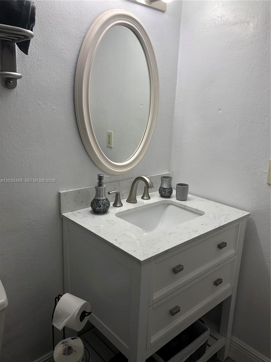 Photo of 19201 Collins Ave #806, Sunny Isles Beach, Florida, 33160 -