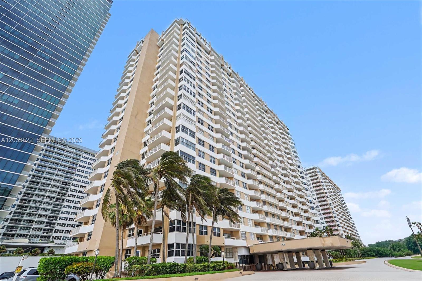 See details 15A 1 / 2 870 sq. ft. $ 2026-06-08 0 Photo