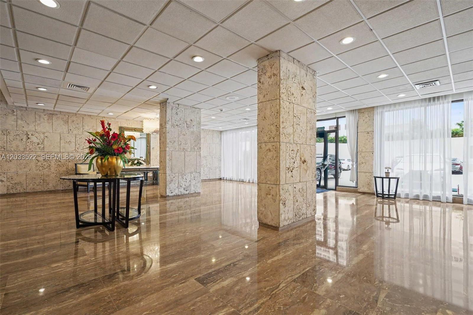 See details 15A 1 / 2 870 sq. ft. $ 2026-06-08 0 Photo