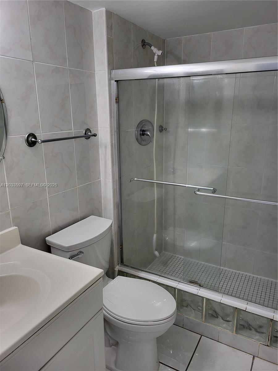 Photo of 3401 Country Club Dr  #211, Aventura, Florida, 33180 - 