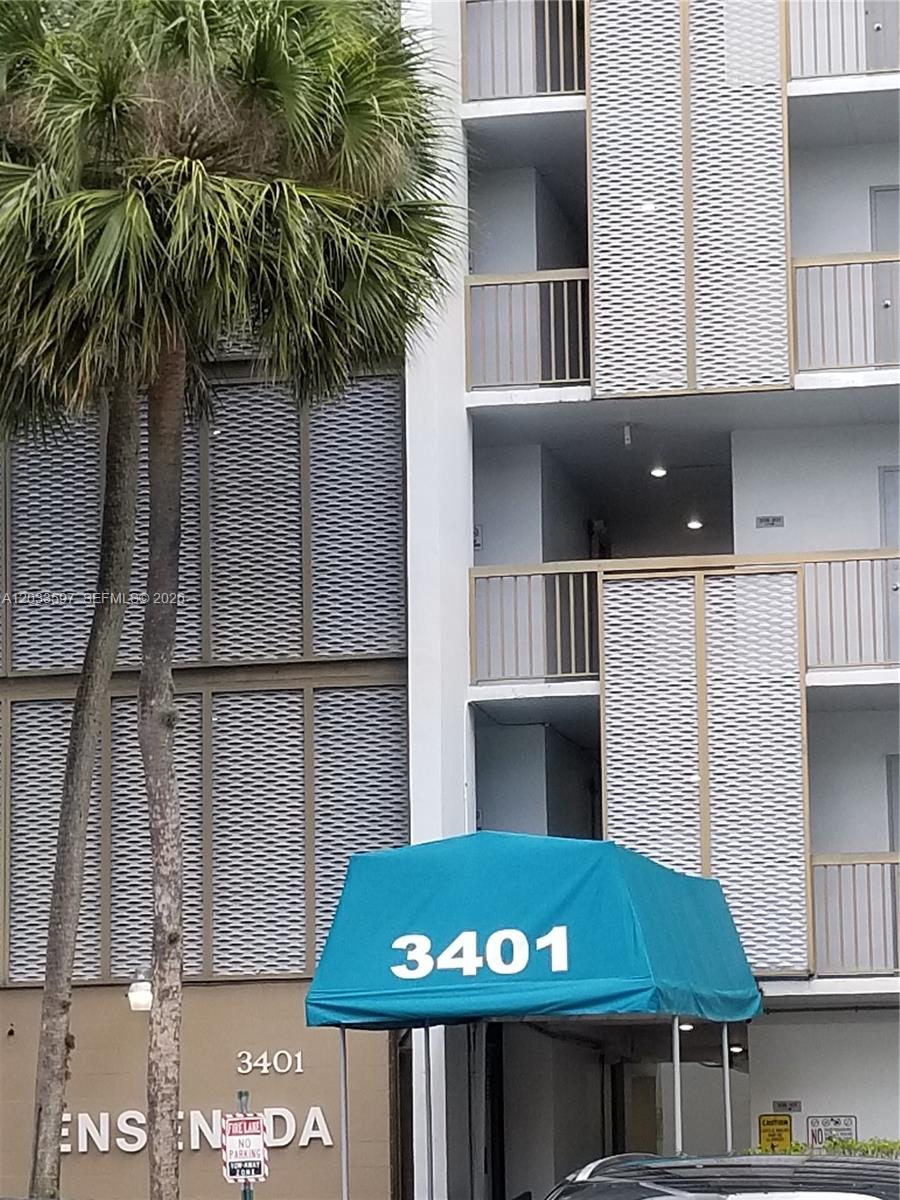 Photo of 3401 Country Club Dr  #211, Aventura, Florida, 33180 - 