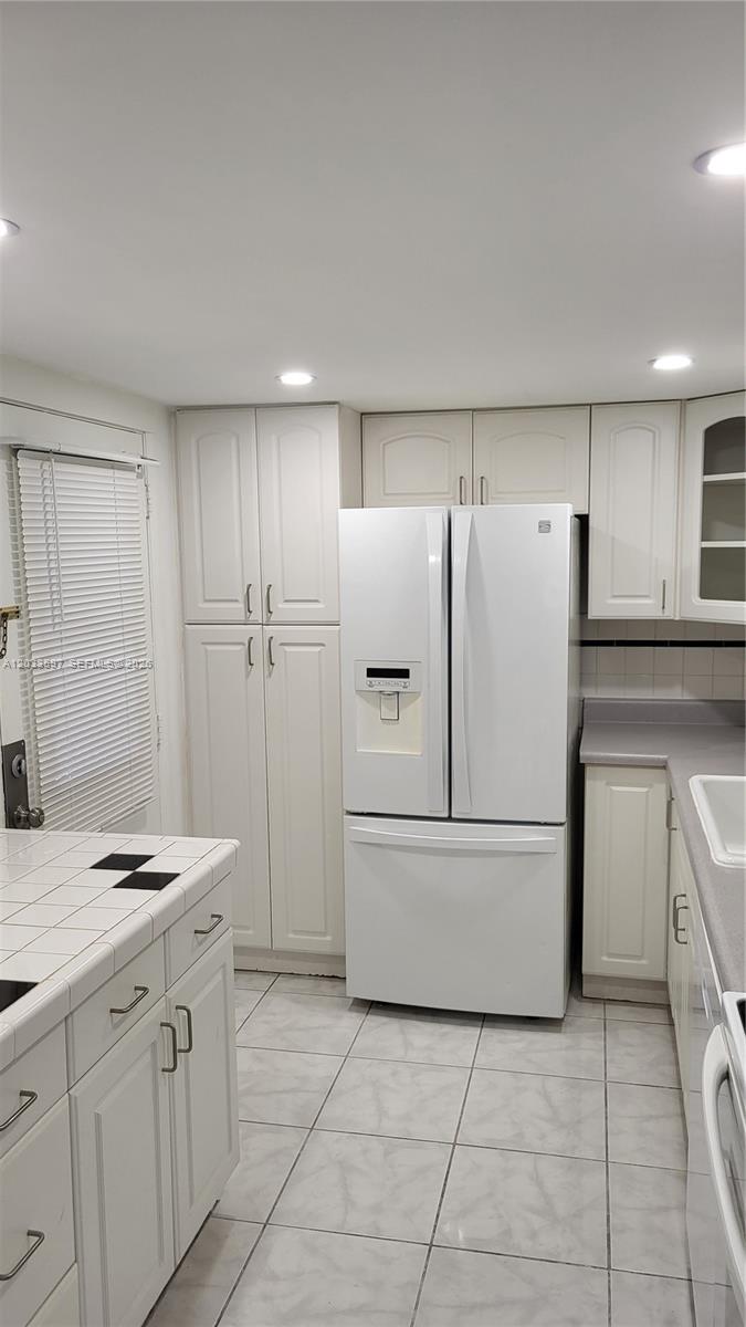 Photo of 3401 Country Club Dr  #211, Aventura, Florida, 33180 - 