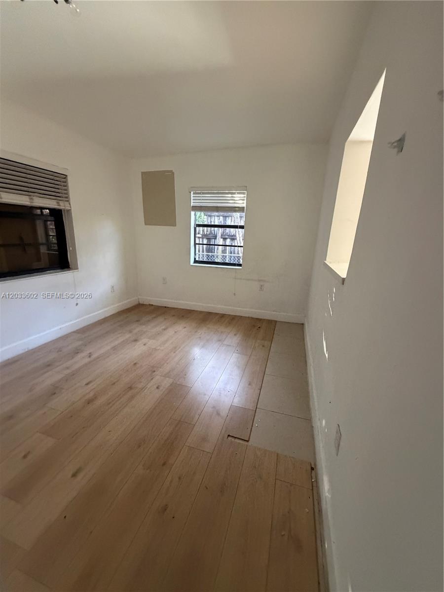 1080 3 / 2 1580 кв.футов $ 2026-06-09 0 Фото