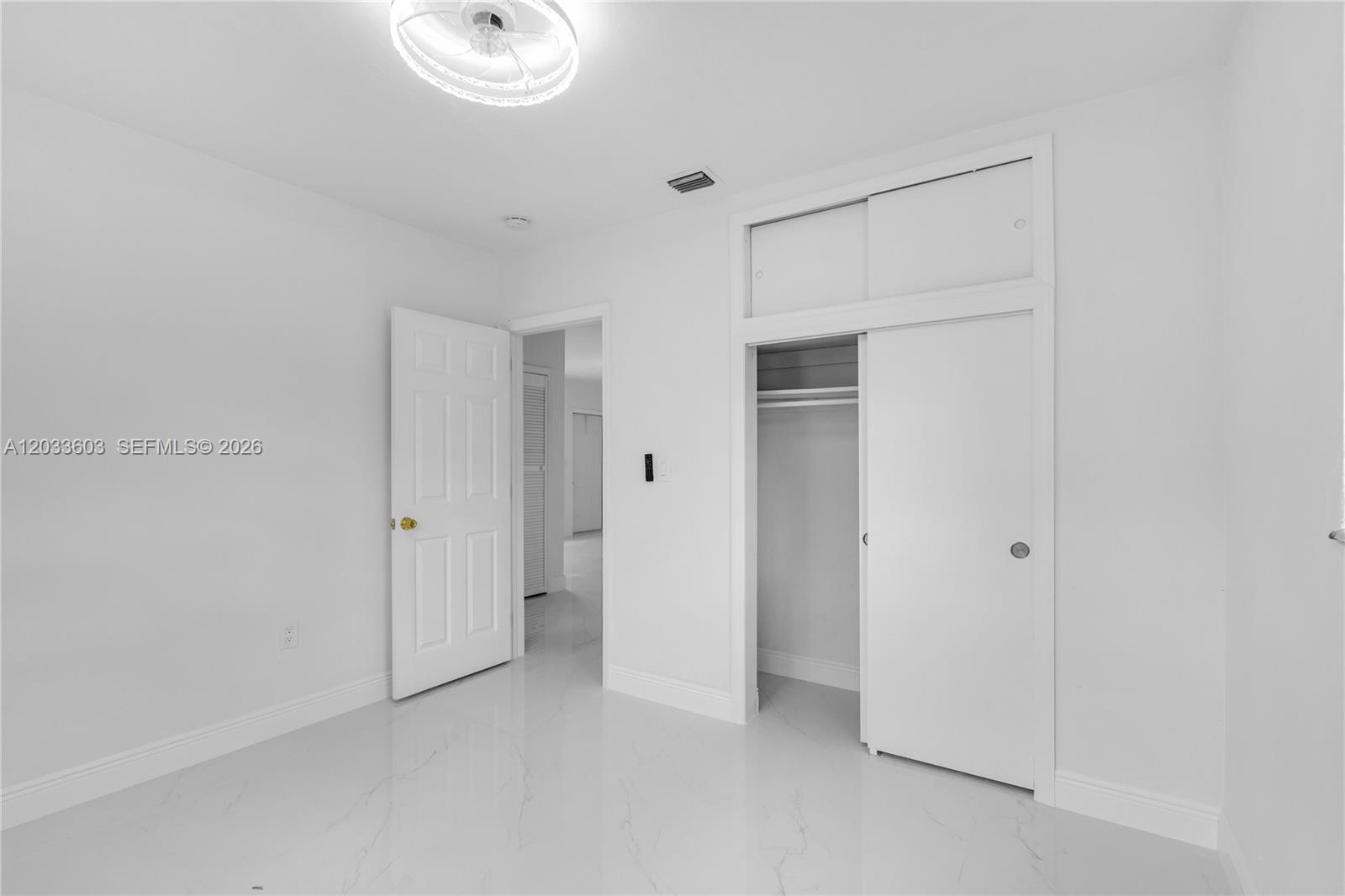 See details / 1500 sq. ft. $ 2026-06-09 0 Photo