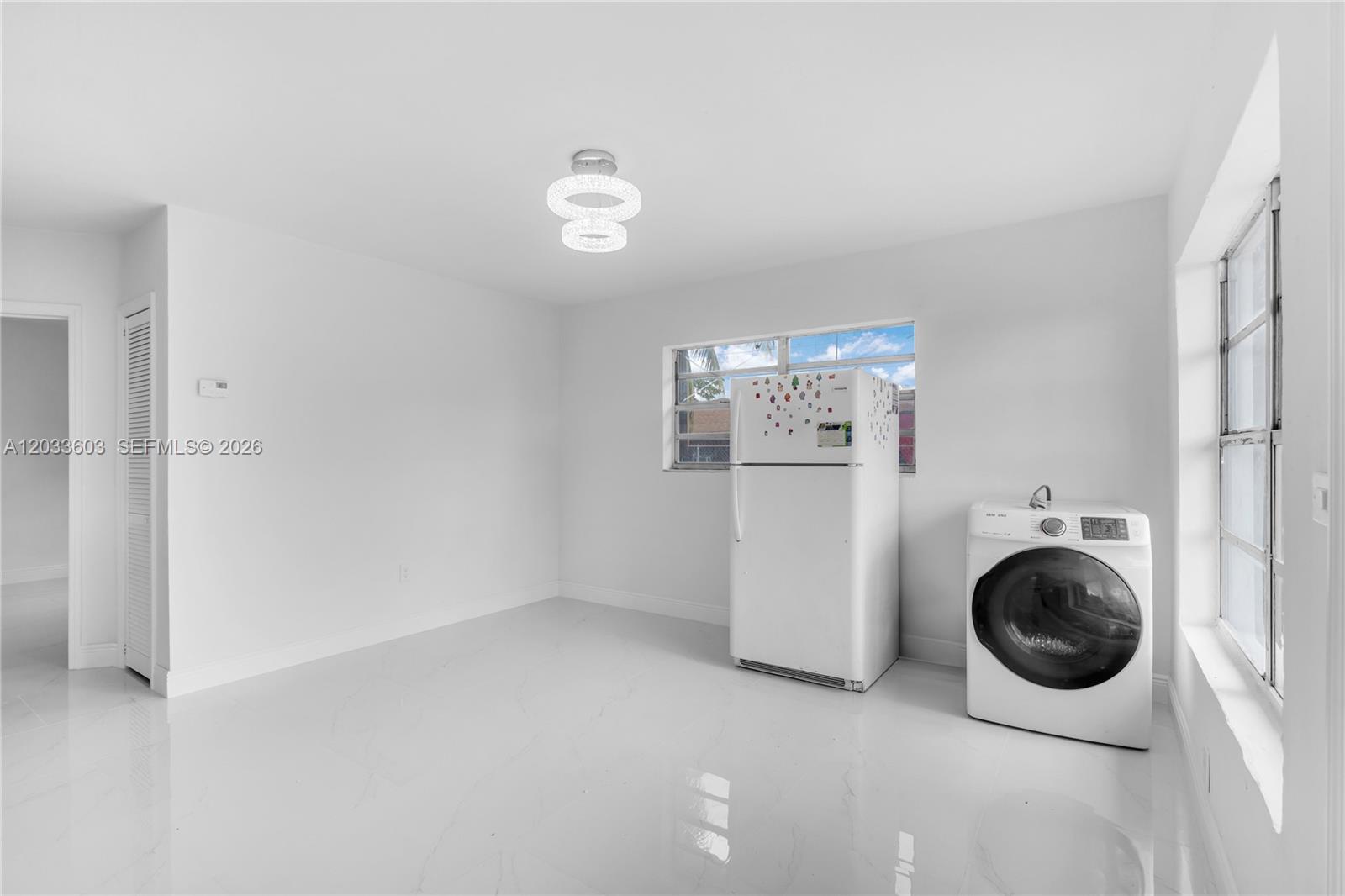 See details / 1500 sq. ft. $ 2026-06-09 0 Photo