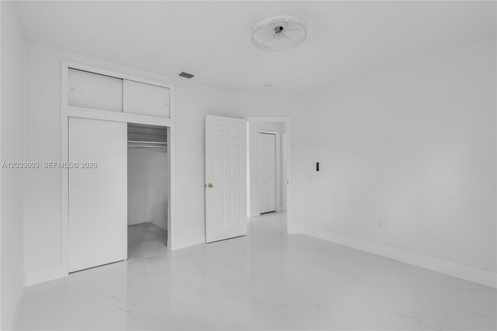 See details / 1500 sq. ft. $ 2026-06-09 0 Photo