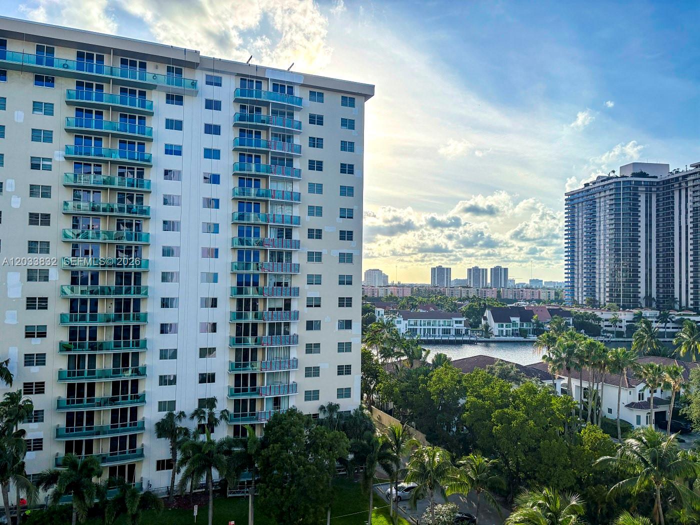 Photo of 19380 Collins Ave #827, Sunny Isles Beach, Florida, 33160 -