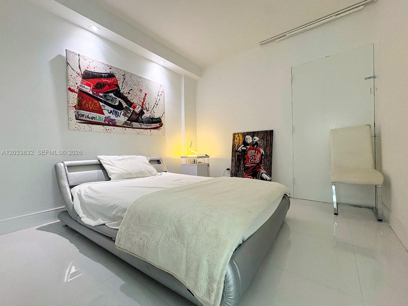 Photo of 19380 Collins Ave #827, Sunny Isles Beach, Florida, 33160 -