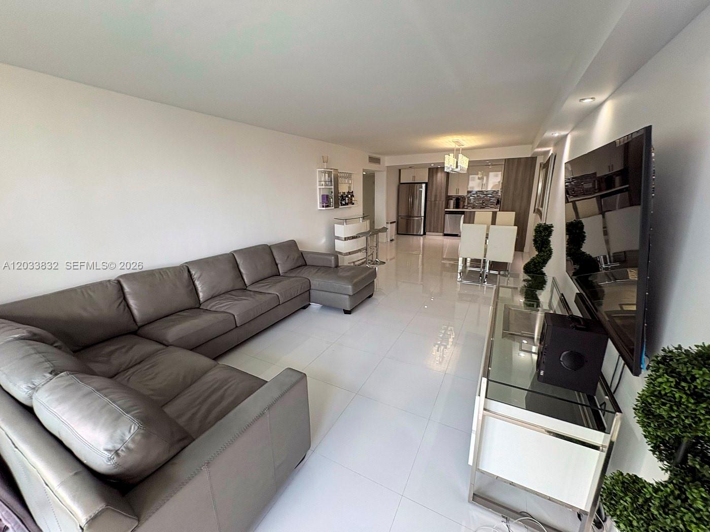 Photo of 19380 Collins Ave #827, Sunny Isles Beach, Florida, 33160 -