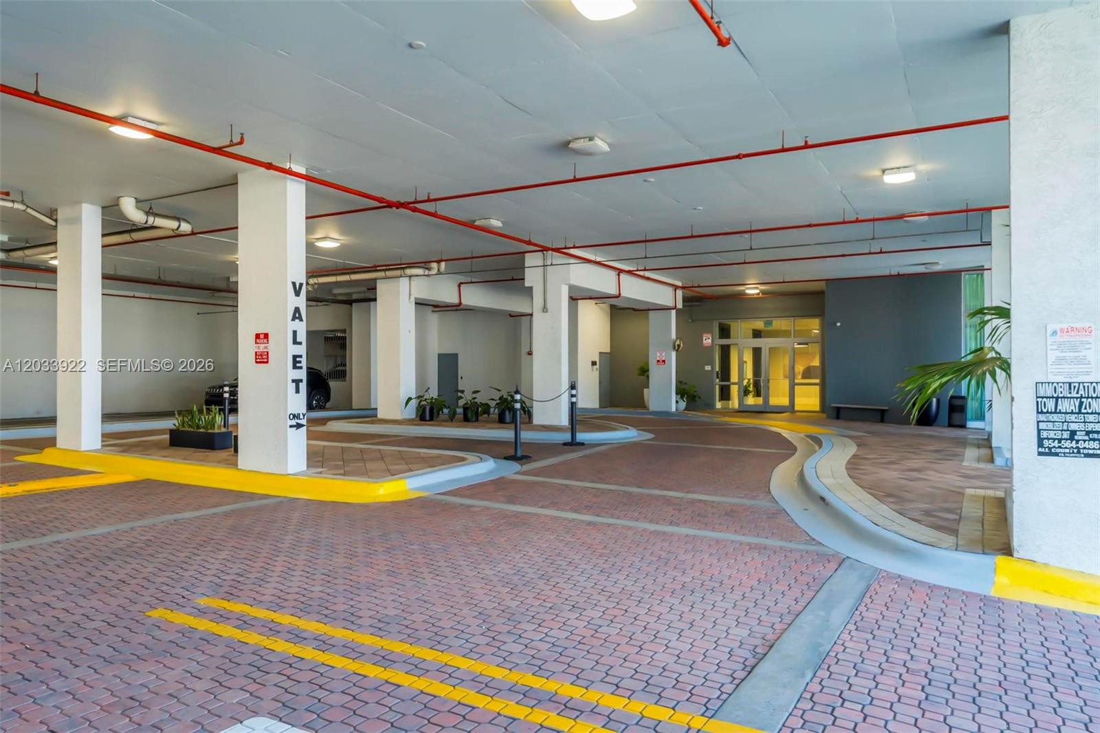 Photo of 140 Dixie Hwy  #501, Hollywood, Florida, 33020 - 