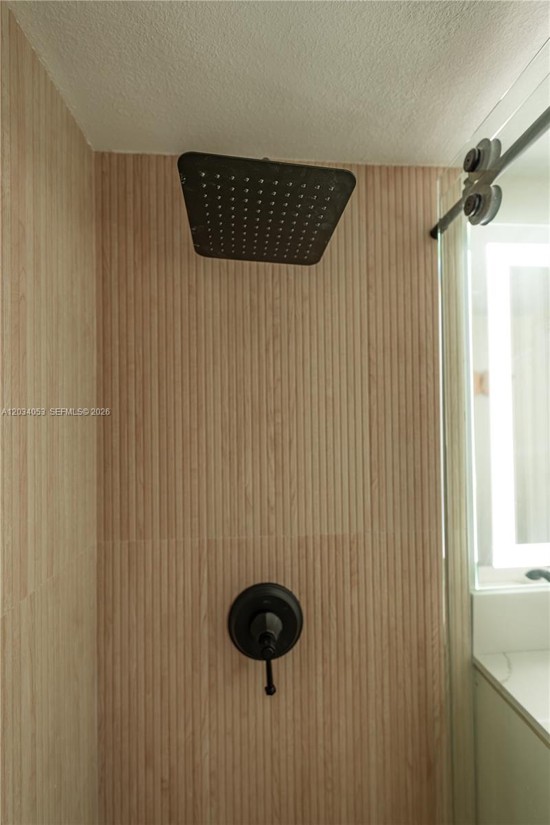 Ver detalles / sq. ft. $ 2026-06-09 0 foto