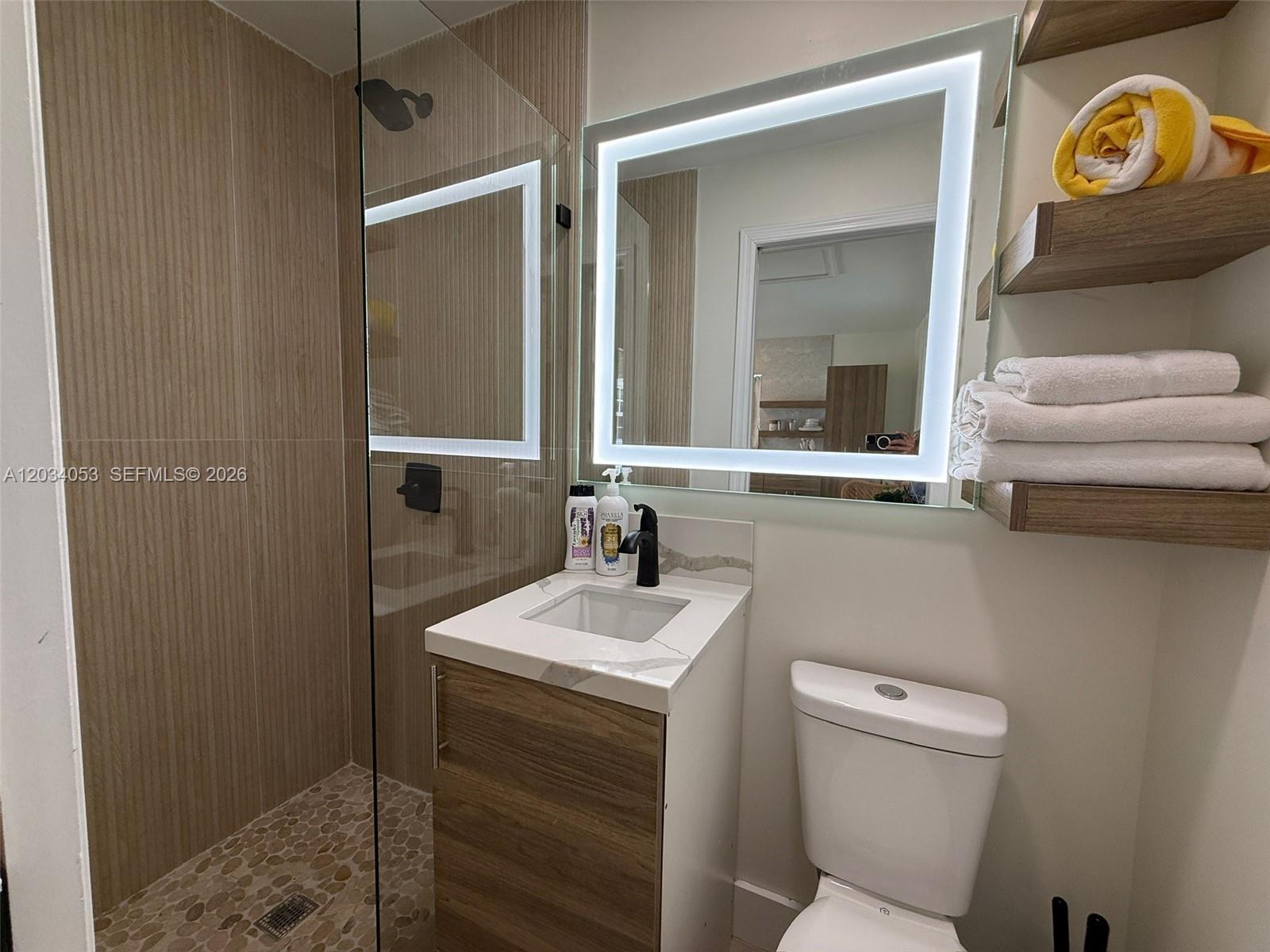 Ver detalles / sq. ft. $ 2026-06-09 0 foto