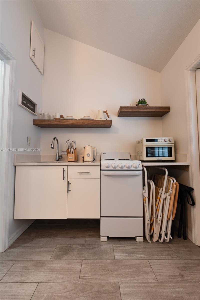 Ver detalles / sq. ft. $ 2026-06-09 0 foto