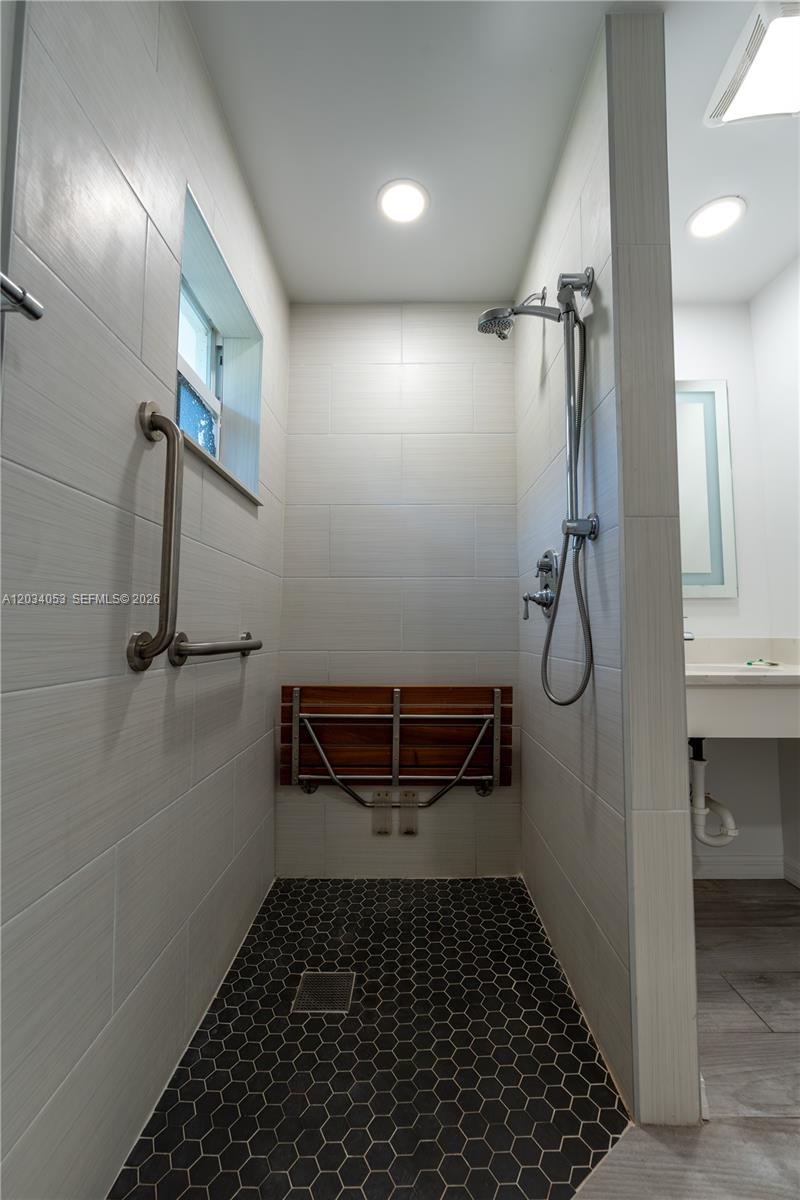 Ver detalles / sq. ft. $ 2026-06-09 0 foto