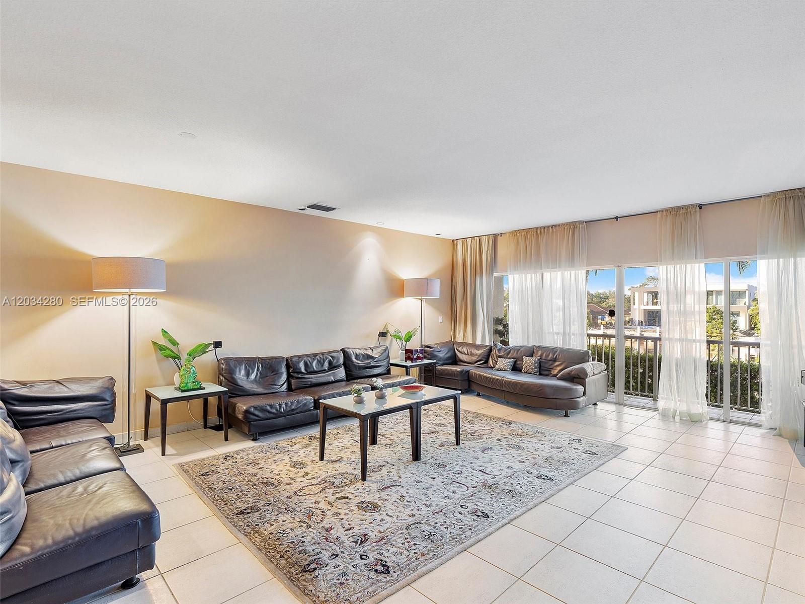 Photo of 21399 Marina Cove Cir (21399), Aventura, Florida, 33180 -
