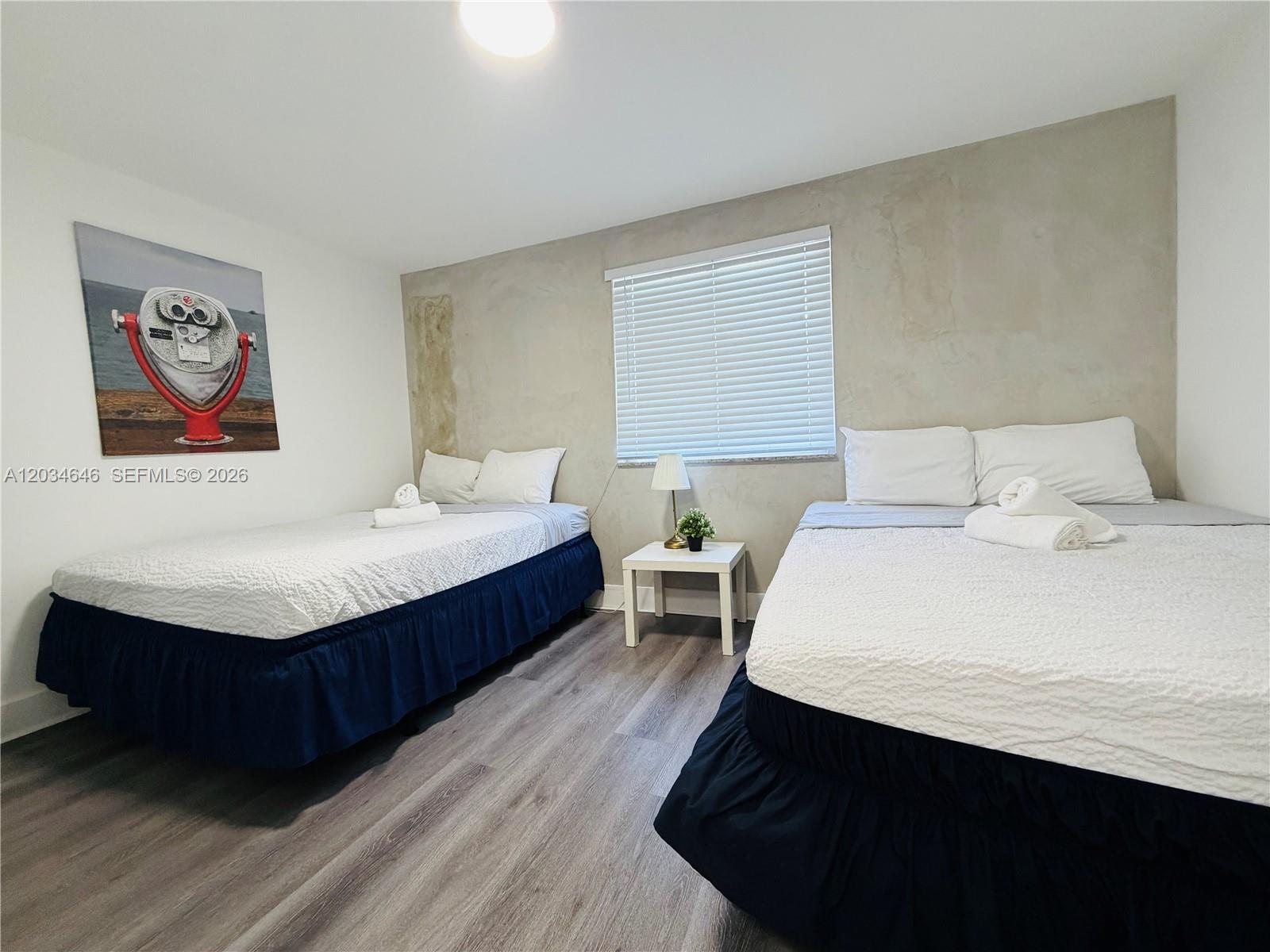 Ver detalles / 5318 sq. ft. $ 2026-06-10 0 foto